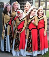 Children in Armenian costumes